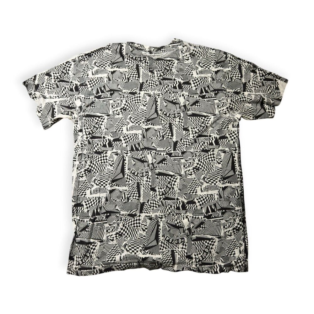 Volcom White Black T-Shirt Size XLarge Slim Fit Shirt Geometric Skater VTG 90s